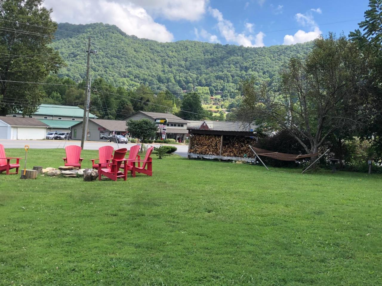 Cardinal Inn Maggie Valley Exteriör bild