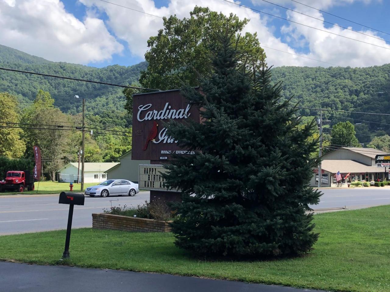 Cardinal Inn Maggie Valley Exteriör bild